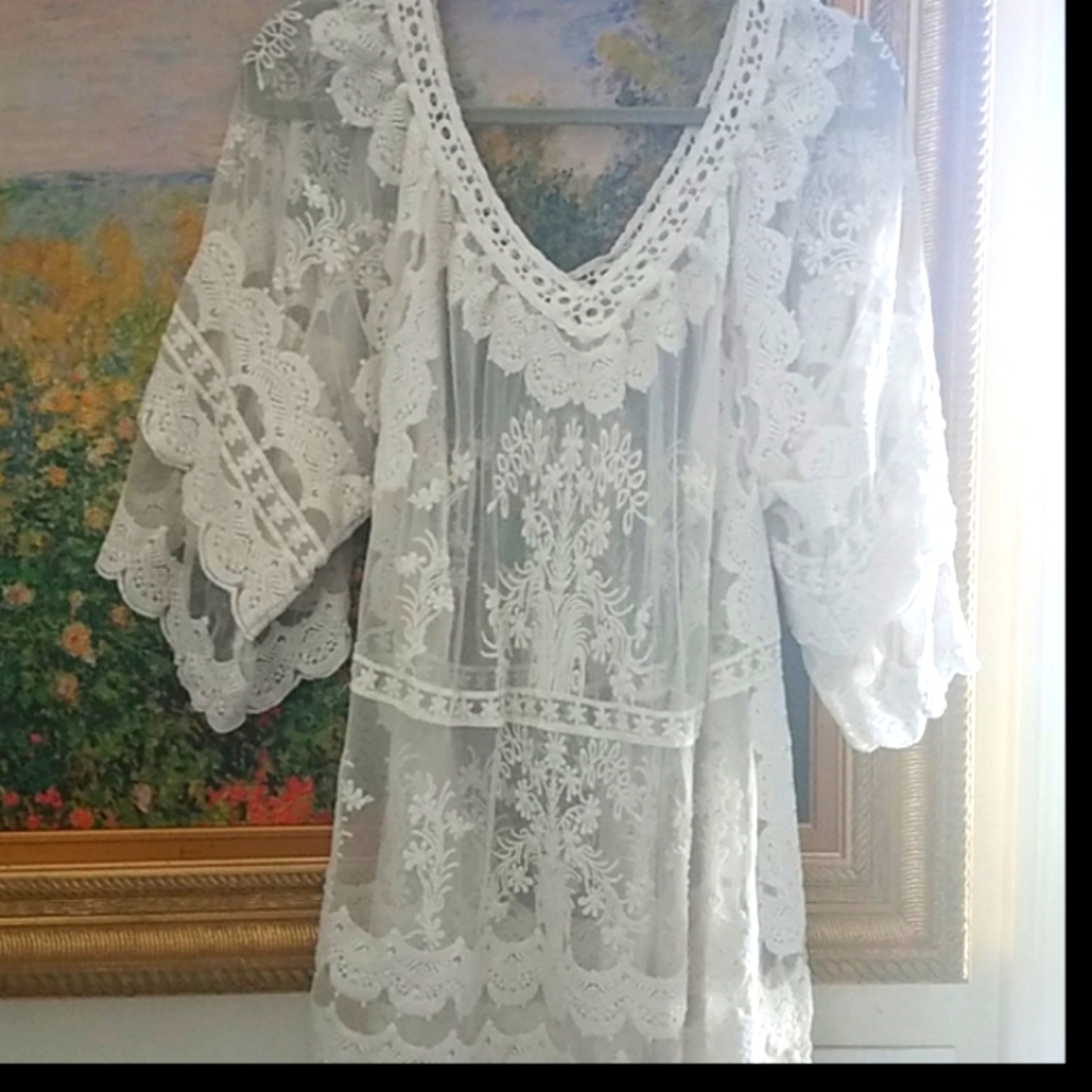 BOHO LACE  CROCHET TOP/ COVERUP